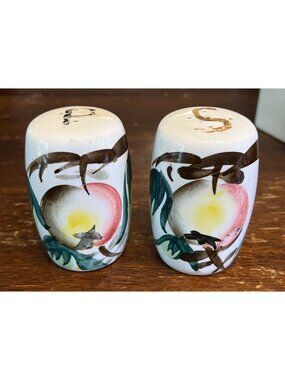Hand-Painted Ceramic Salt & Pepper Shakers With Peach Design Vintage Kitchenware